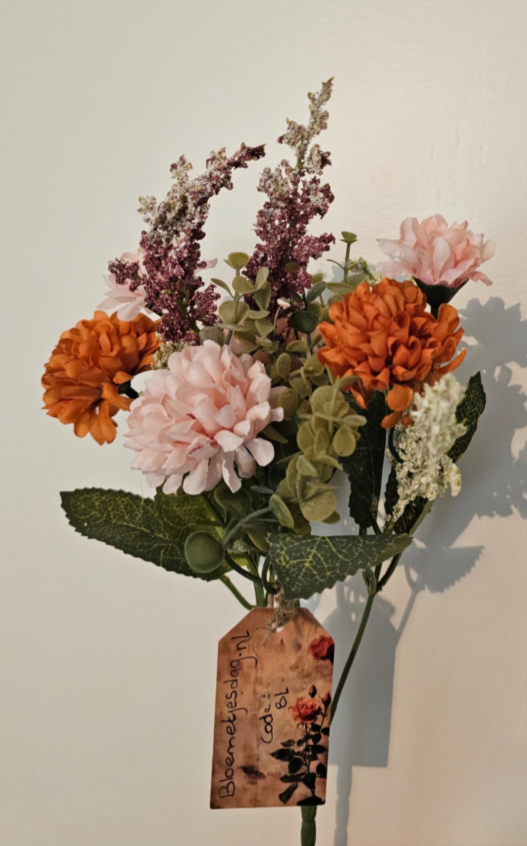 Voorbeeld Bloemetjesdag-boeketje met kaartje